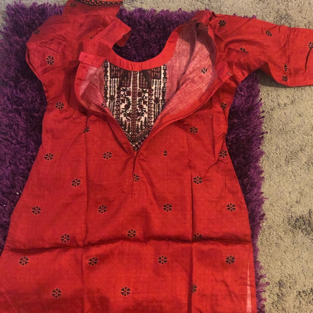 Pakistan Readymade Salwar Kameez - Picture 4 of 10